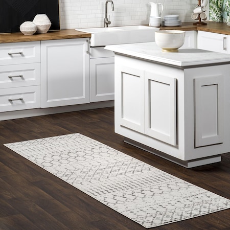 Nuloom Moroccan Blythe Area Rug 2ft 6in x 14ft RZBD16A-26014